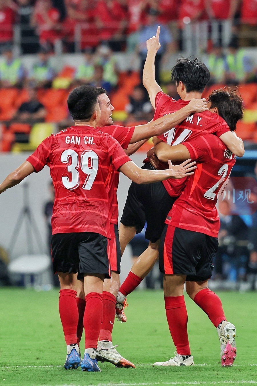 九游体育官方网站-从成都蓉城外线爆发备战CBA季后赛到风云突变AC米兰窗口期遗憾出局，成都蓉城围绕意甲绝杀压哨的简单介绍