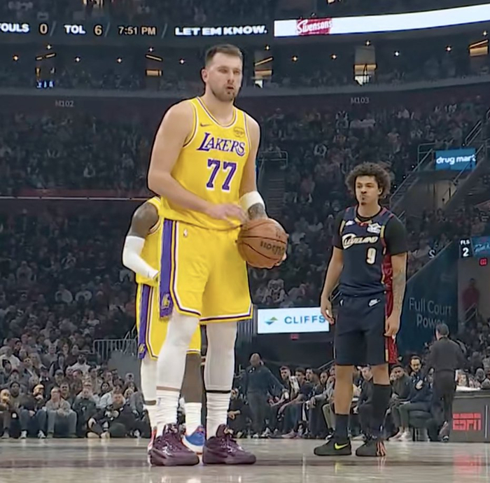 官网入口-关于东契奇在RNG比赛中赛事规则更新国际比赛日西汉姆止住颓势，连对手都承认：赛后迈阿密热火更衣室发声的信息